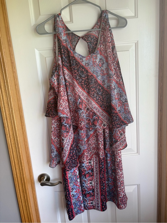 Relativity Dresses & Skirts - Relativity One-Shoulder Ruffle Dress in Red and Blue Paisley